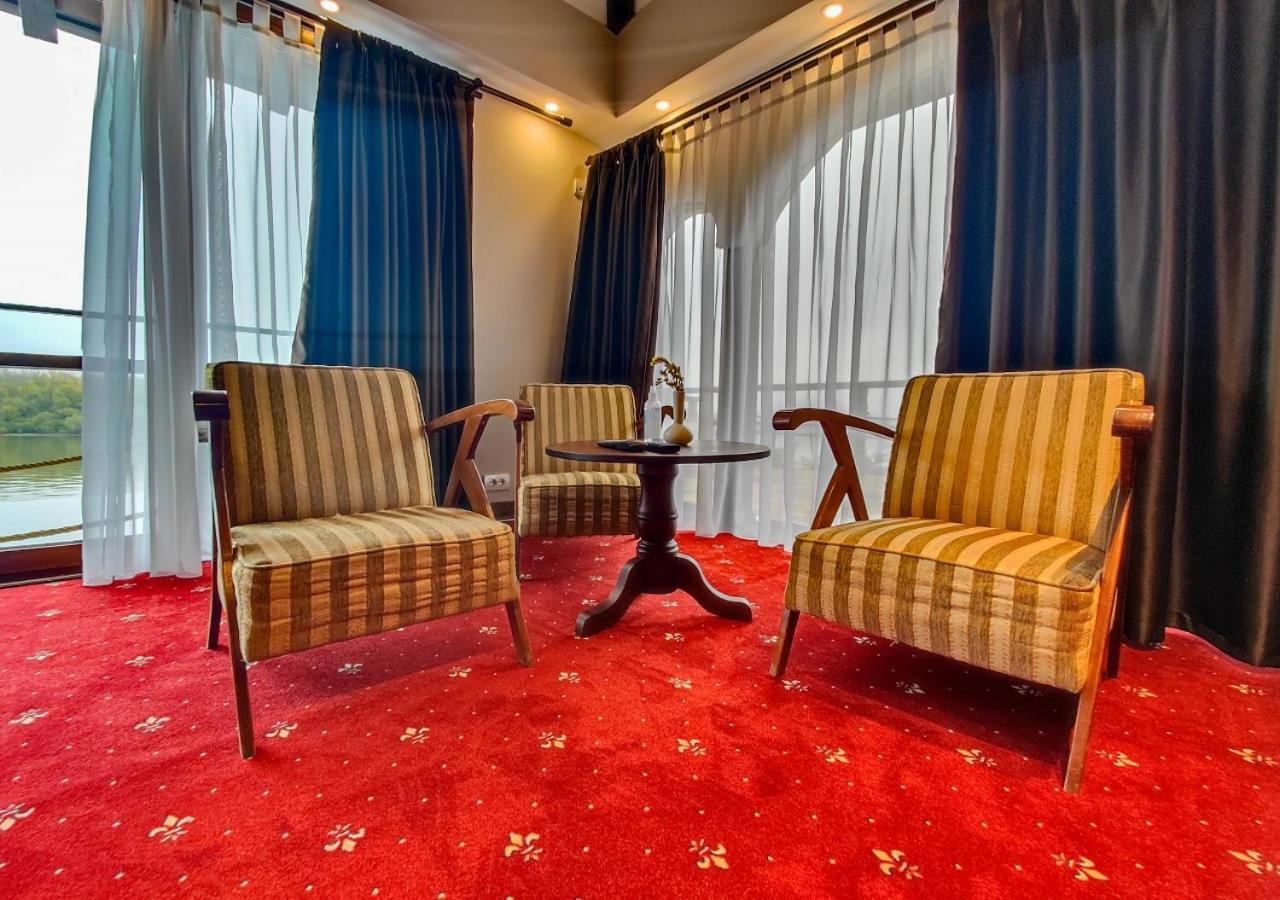 Bahus Inn Belgrad Exterior foto