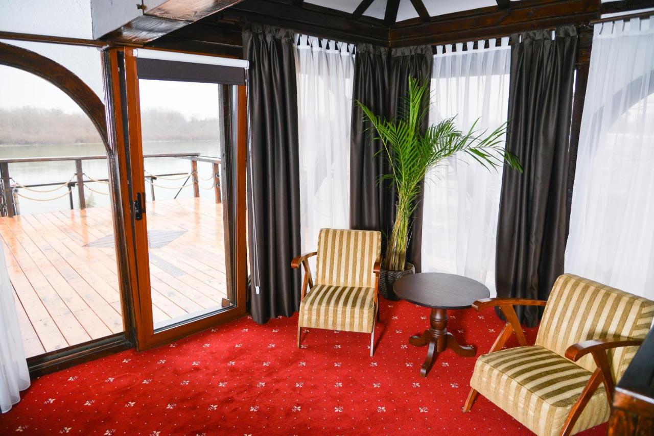 Bahus Inn Belgrad Exterior foto